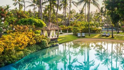 The Laguna has seven landscaped lagoons and pools. // © 2017 The Laguna, a Luxury Collection Resort & Spa, Nusa Dua, Bali 2