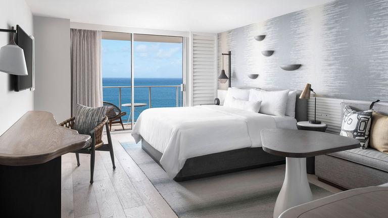 A guestroom in the Hokupaa luxury tower