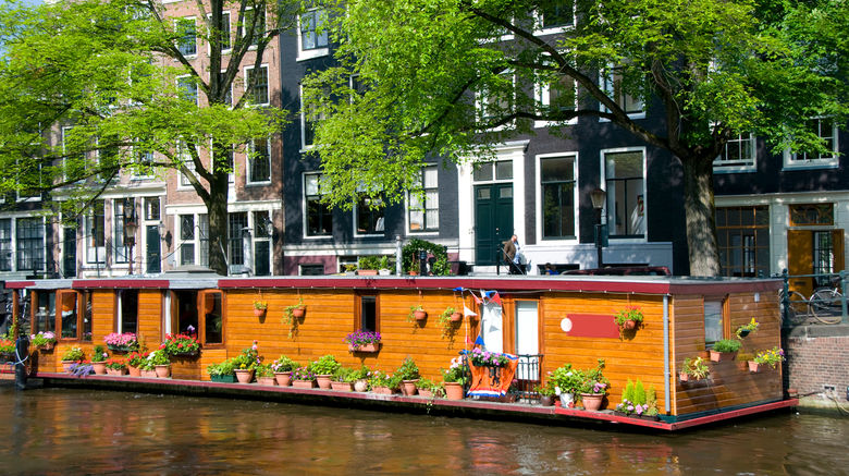 <b>Amsterdam Scenery</b>