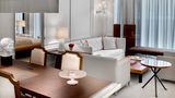 <b>Baccarat Hotel & Residences Suite</b>. Images powered by <a href=_-5.html title="Leonardo Worldwide" target="_blank">Leonardo</a>.