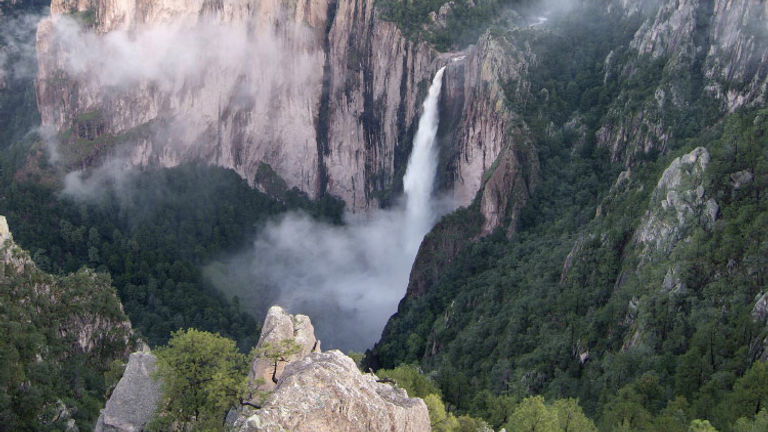 Copper Canyon is bigger than the Grand Canyon. // © 2016 Secretaria de Turismo del Estado de Chiapas