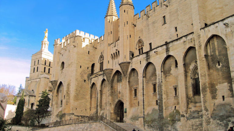 In Avignon, don’t miss the Palais des Papes, a UNESCO World Heritage Site dating back to the pope’s residency in Avignon. // © 2016 iStock