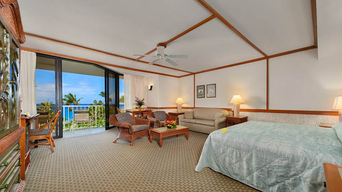 Kaanapali Beach Hotel