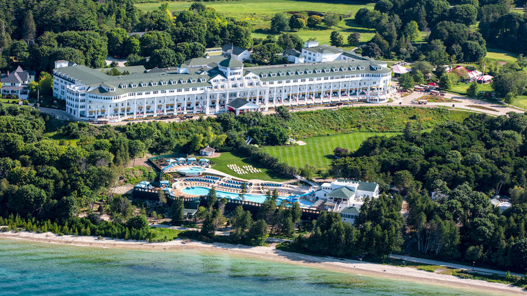 MackinacHotel