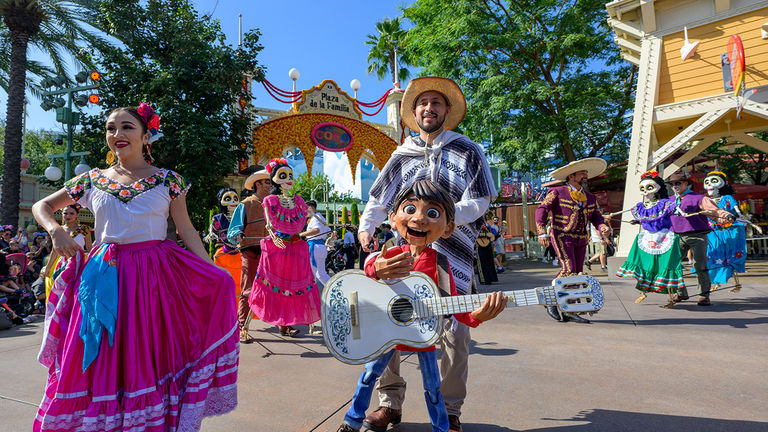 Plaza de la Familia in California Adventure commemorates the Day of the Dead with a traditional Dia de los Muertos ofrenda and a retelling of the story of “Coco.”